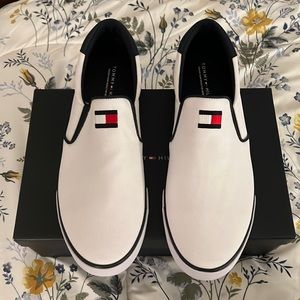 NWT Tommy Hilfiger Slip-on Shoes